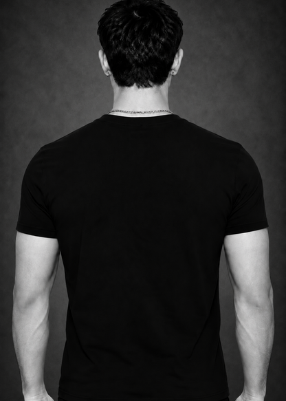 Signature Fitted Black Tee